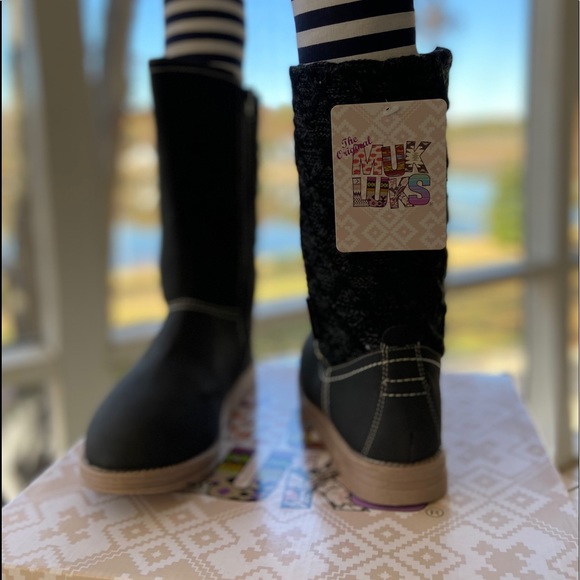 Muk Luks Cable Knit Boots, 7 - NWT - Picture 2 of 5